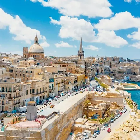 Orsola - New 2 Bedroom * Valletta